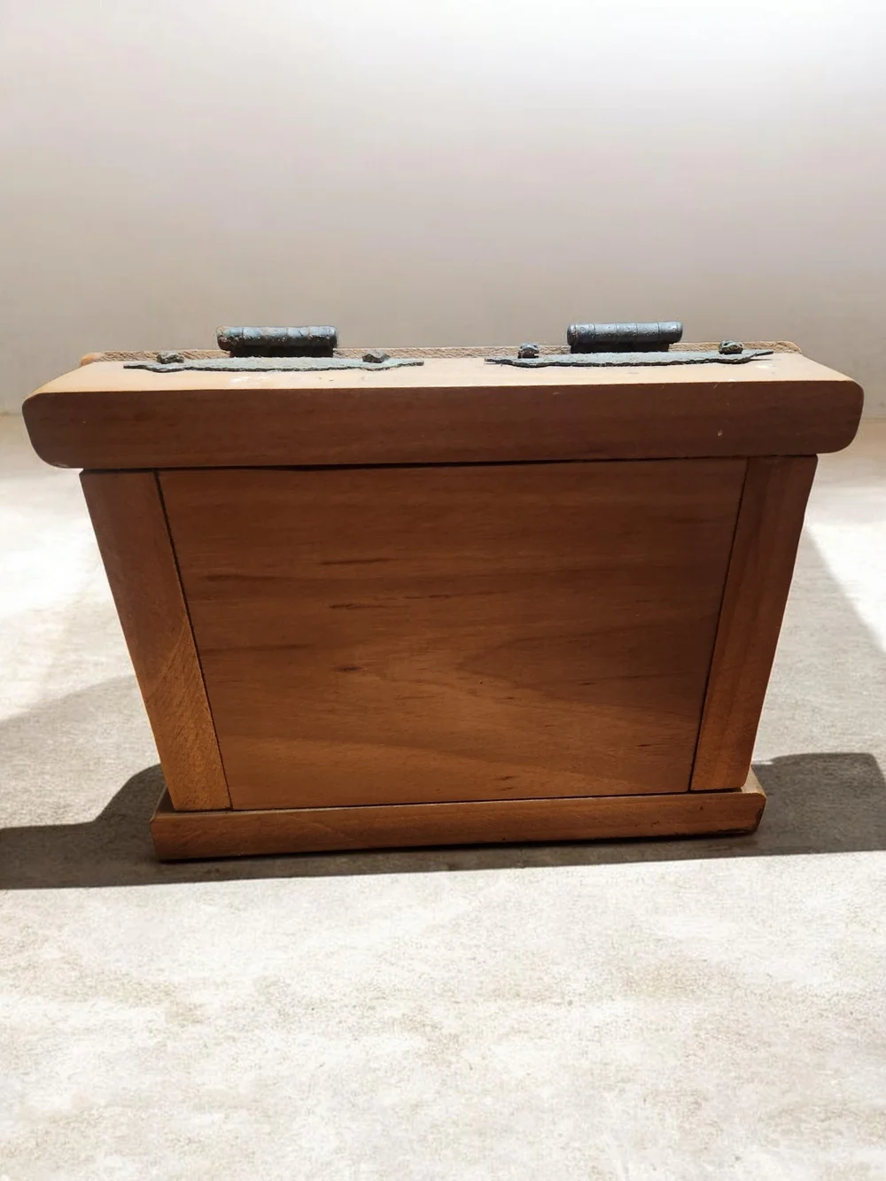 N/A classic wooden